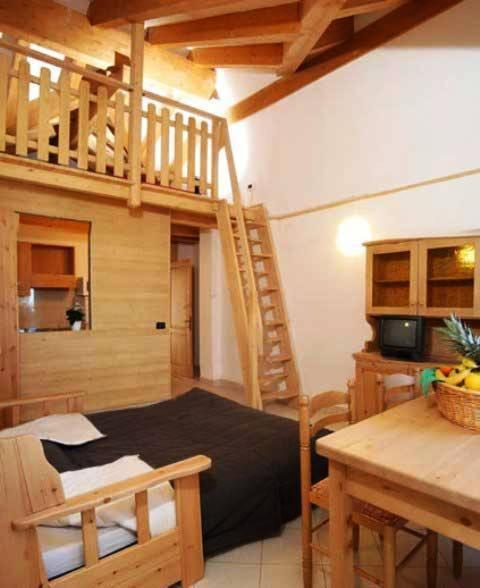 Hotel Residence Bellavista Brentonico Habitación foto